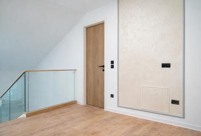 Apartament cu 2   camere de vanzare,tip penthouse, ultracentral finisat!!!! - 7