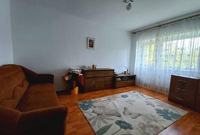 Apartament 2 camere, decomandat, mobilat-utilat Nicolina