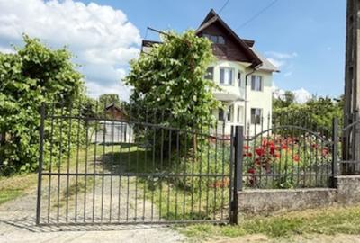 BAIA SPRIE - spre Cavnic Vila D+P+E 168mp + anexa cu teren 1526mp! - 2