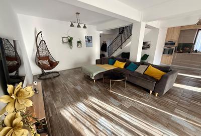 Casa moderna cu 4 camere, garaj 3 masini, curte amenajata – Valu lui Traian - 5