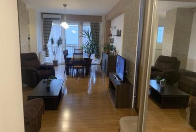 Apartament cu 3 camere decomandat în Prelungirea Ghencea