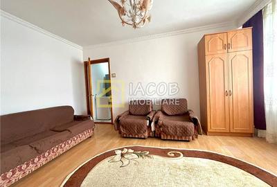 Apartament doua camere, str. Milcov, etajul 3 - 3