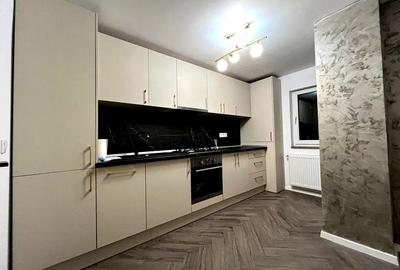 Apartament cu 3 camere decomandat, mobilat în Zorilor