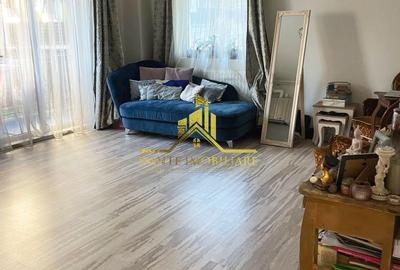 Apartament cu 2 camere semidecomandat, mobilat în Bună Ziua