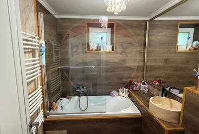 VANZARE Apartament cu 4 camere in zona Dristor - 24