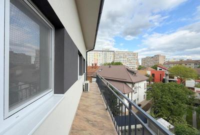 Spațiu de birou de închiriat | Zona Complex  | 2 locuri de parcare - 6