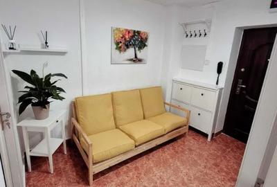 Garsonieră decomandată, mobilată în Nerva Traian