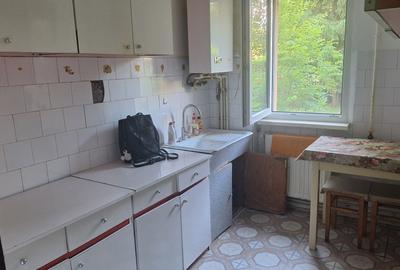 Vand apartament 2 camere Gemenii - 1