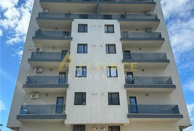 Metrou Ap 2 camere + gradina gata de mutare - 4