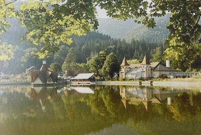 Vila la rosu - 15 camere, 700mp Baile Tusnad, Harghita - 8