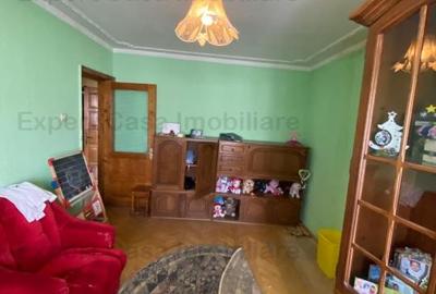 Apartament | 3 camere | Decomandat | Canta