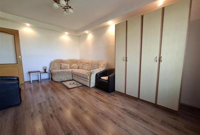 Apartament 2 camere decomandate si balcon Vasile Aaron - 11