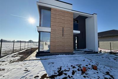 Casă individuală cu 4 camere în Berceni