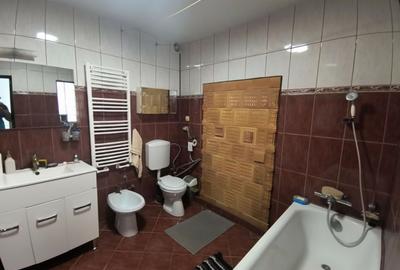 Vilă + Teren Generos 1400 MP | Burdujeni – zona Penny - 25