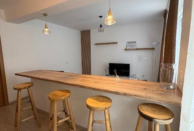 Închiriere apartament 2 Camere spațios,8 minute de metrou - 11
