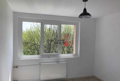 Apartament 2 camere semidecomandate, renovat recent, liber, Basarabia- Campia Li - 4