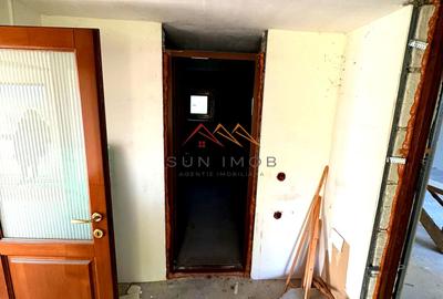 Vila S+P+E, priveliste deosebita, 6 camere, garaj, terasa, Cornu, PH - 14