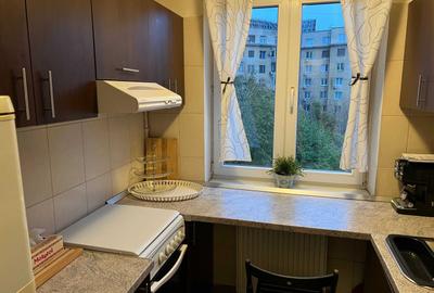 Apartament superb 2 camere, de închiriat, Piața Romană, balcon, vedere spre parc - 5