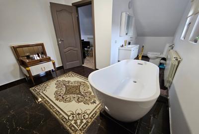 Vânzare Vilă Superbă Independentă P+1E+M, 244mp, Chiajna-Viilor - 44