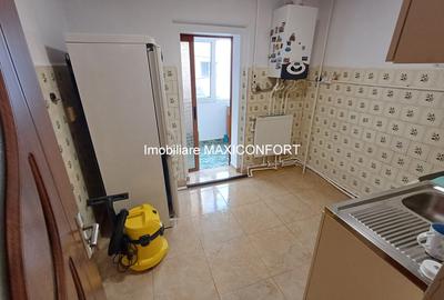 Vanzare apartament 3 camere - Imobiliare MAXICONFORT - 7
