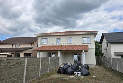 Duplex deosebit - zona excelenta - toate utilitatile - finisaje TOP - 7