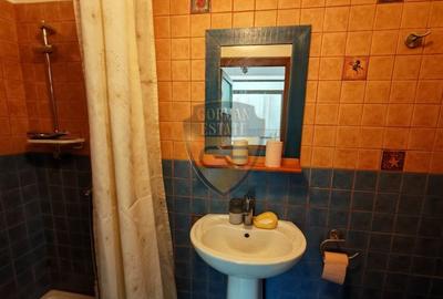 Casa 3 camere, Tomis II Capitol langa plaja parcare, curte foisor gaze A/C 2 bai - 3