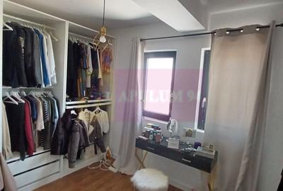 Săbăreni, casă P+1+pod, 5 camere, 130 mp utili, curte 470 mp - 13