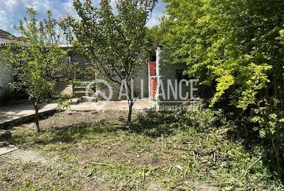 VALU LUI TRAIAN ( cod02) - Teren 677 mp cu o casa batraneasca - 1