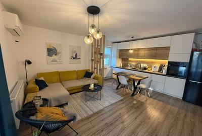 Etaj 1. Complet mobilat si utilat. 2 Terase. Strada asfaltata. - 1