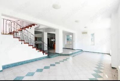 Casă individuală cu 8 camere în Herăstrău