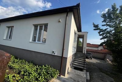 Casa de vanzare in cartierul Andrei Muresanu - 5