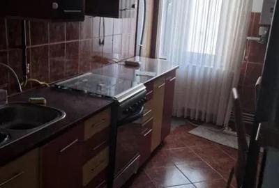 Vand in Sang.de Mures,apt. 4 camere, et.4 din 4, - 2
