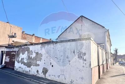 De vânzare casă cu 4 camere, Ultracentral, str Mihai Eminescu - 20