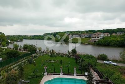 De vanzare vila exceptionala in stil Neo Romanesc cu vedere la lac si padure - 2