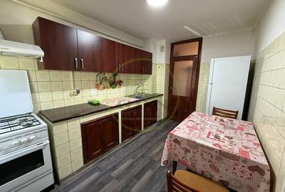 Apartament 4 camere, 96 mp, Cartierul 1 Mai, Zona Pelendava - 9
