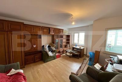Apartament cu 3 camere decomandat, mobilat în George Enescu