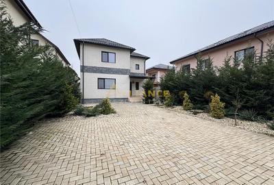 Vila Individuala P+1 cu 4 camere - 3 bai - 566 mp teren - - 2