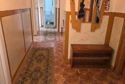 Vand apartament 3 camere decomandat, Deva, zona Balcescu, suprafata utila 67,44 - 3