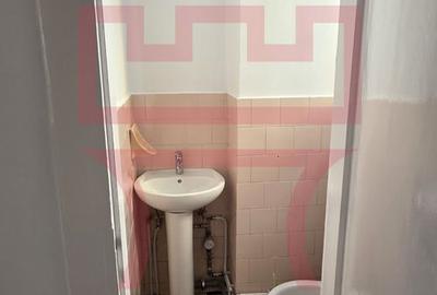 Apartament  nemobilat sau birou in casa 160mp zona Emil Isac - 16