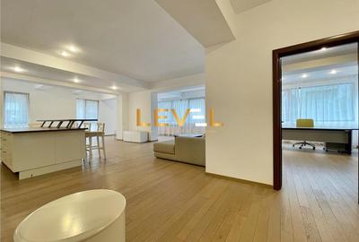 Apartament cu 4 camere decomandat, mobilat în Herăstrău