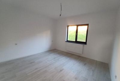 Casă parter, 3 camere, 818 mp teren, zona Valea Adanca - 10