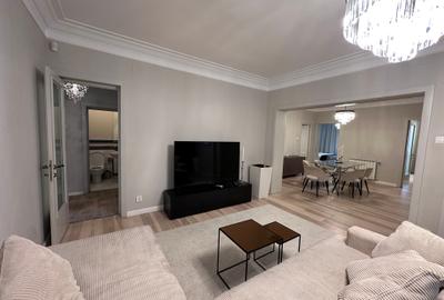 Aviatorilor - PARTER in vila foarte frumoasa! - 1