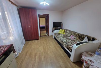 Casă individuală cu 4 camere în Apollo