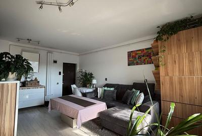 Apartament cu 2 camere semidecomandat, mobilat în Dâmbul Rotund