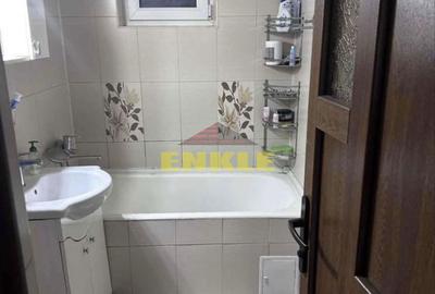 De vanzare apartament cu 2 camere, zona Scolii 7. - 7