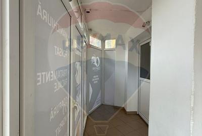 Spațiu comercial stradal 61 mp, Bd. Chisinau - vitrina si acces direct - 13