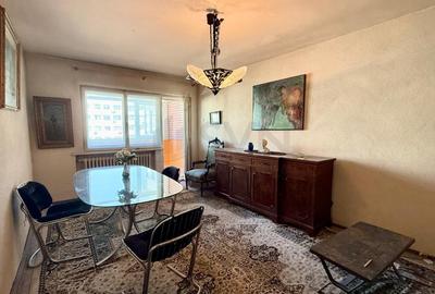 Apartament cu 3 camere decomandat în Banu Manta