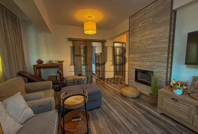 Apartament cu 3 camere decomandat, mobilat în Ultracentral