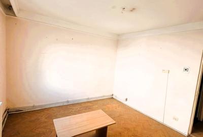 Apartament cu 2 camere decomandat în Oancea