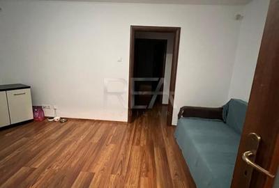 Apartament cu 2 camere semidecomandat, mobilat în Titan